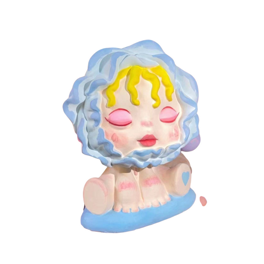 Cute Doll Plaster Figure